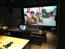 gigantic post mix room 8 - copy